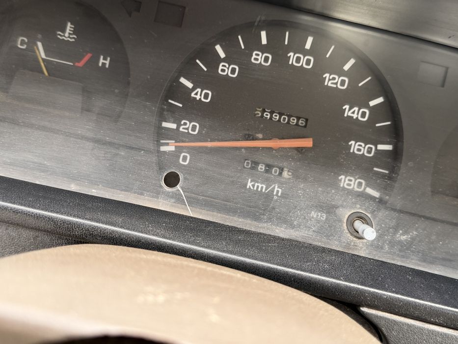 Toyota hilux 3 lugares