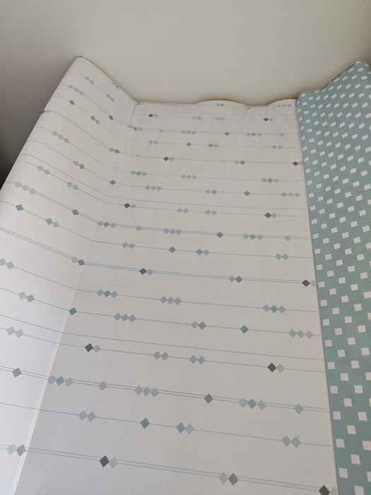 Muda fraldas rígido