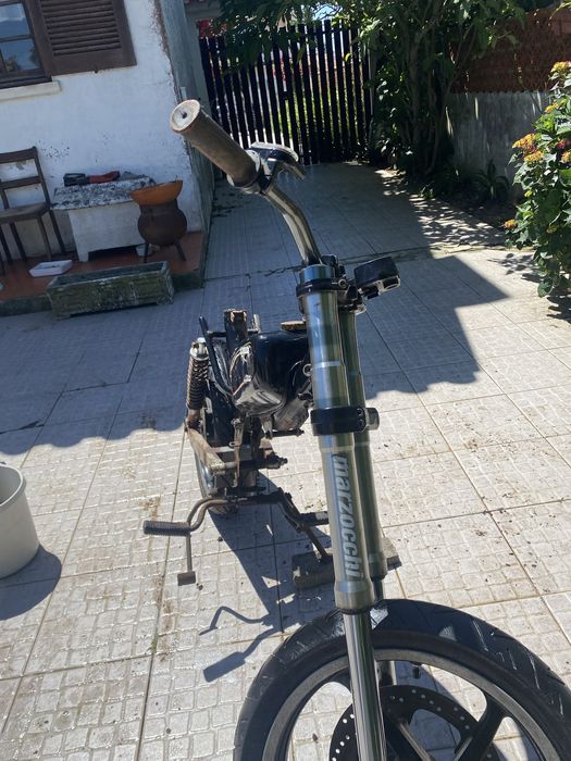 Varias peças para motorizada