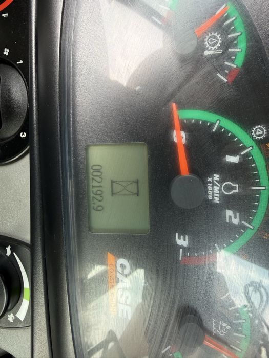 Екскаватор-навантажувач Case580 ST,2020