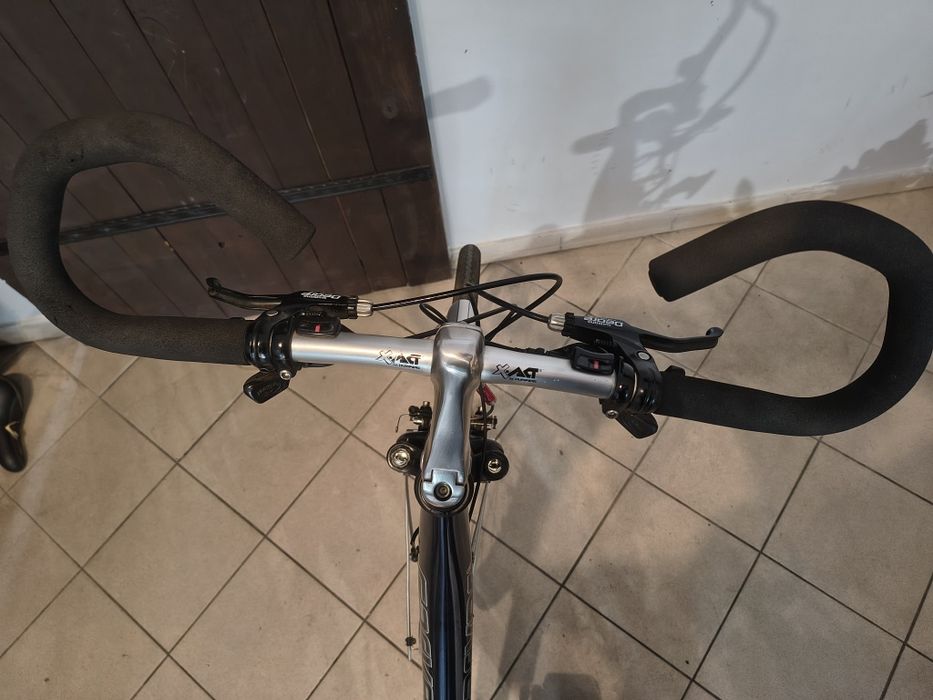 Rower Trekkingowy Damka Carver 28 cali ! Dynamo ! Deore !
