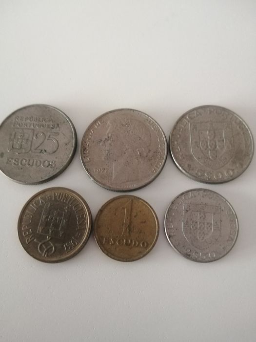 Vendo lote de 21 moedas (pesetas e escudos) (portes incluídos)