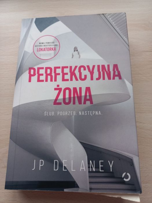 Książka ,,Perfekcyjna żona"