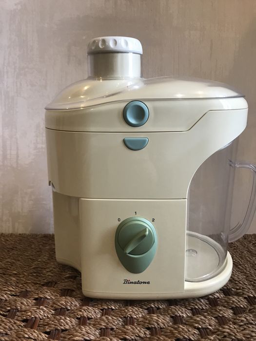 Соковыжималка Binatone JE-800 CP