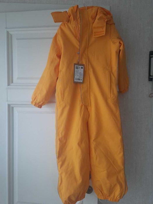 новий дитячий комбінезон