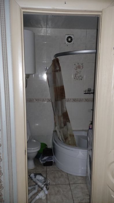 Продаю 2к/к в смт Єланець, вул. Паркова 2