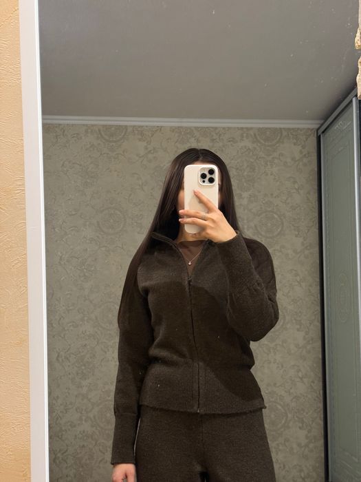 Вʼязаний теплий костюм новий