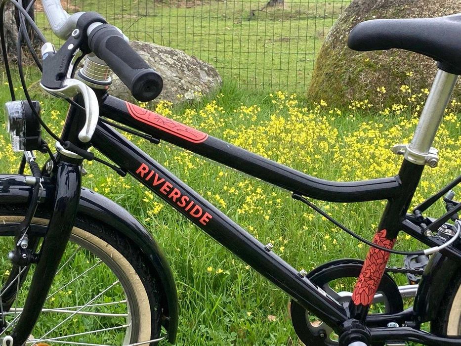 Bicicleta Riverside 500 Junior 20,  para crianças dos 6 aos 9 anos