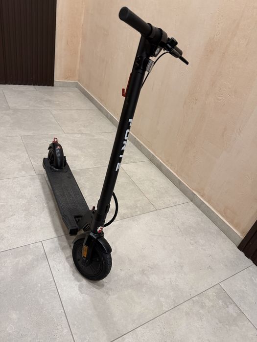 Продам самокат Forte