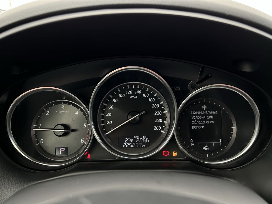 Mazda CX-5 2013 р. 2.2 дизель. Автомат. Повний привід.  Свіжопригнана