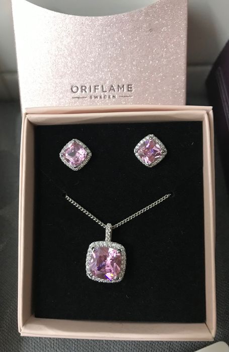 Vários Conjuntos Caixa Colar + Brincos NOVOS