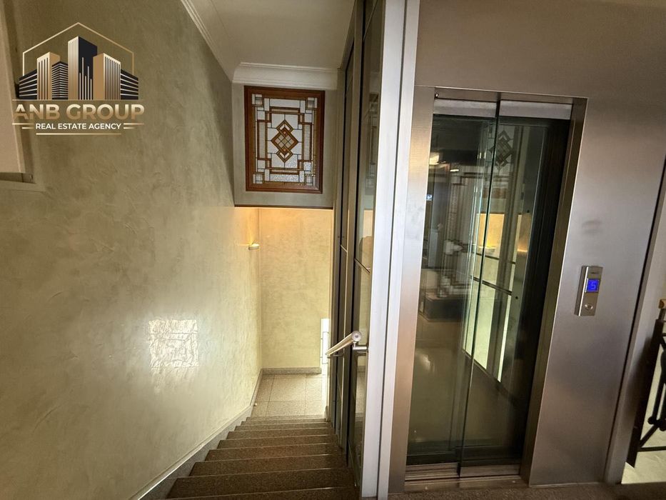 Без% Аренда целого здания на Печерске 1860м2, ул.Тютюнныка