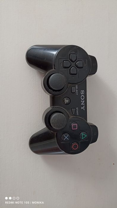 Pat oryginalne Sony PlayStation 3 plus pad Esperanza