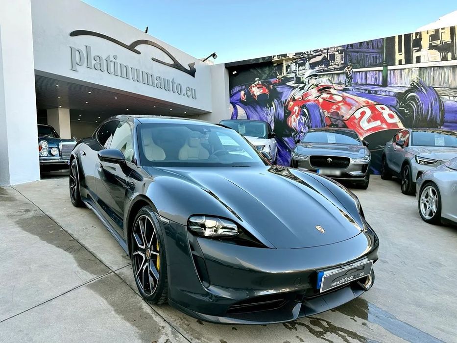 Porsche Taycan Sport Turismo Turbo S