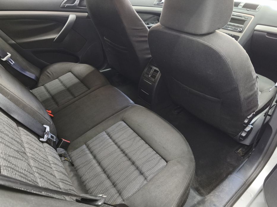 Skoda Octavia 1.6 TDI 105cv DSG | Garantia 18 Meses | Financiamento