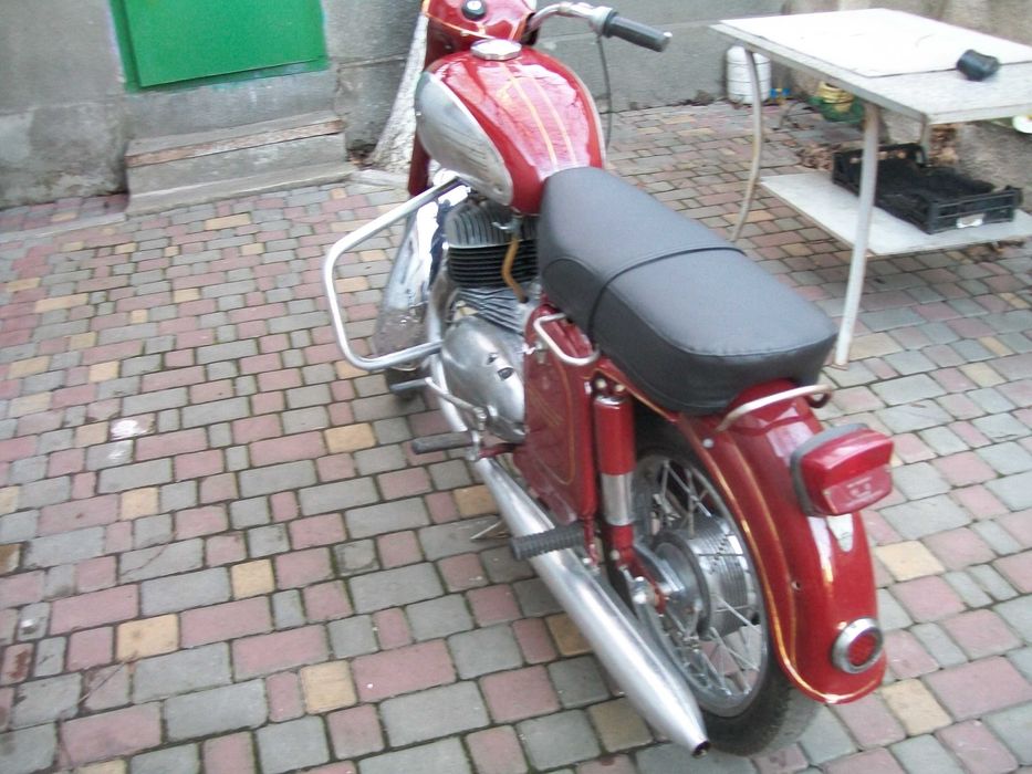 продам яву 360 старушку