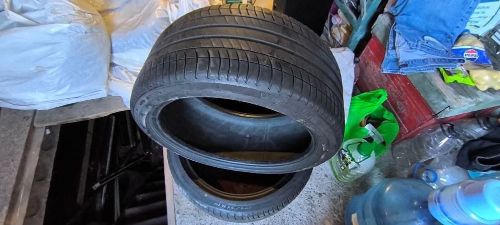 Резина Michelin r19 275/35 лето