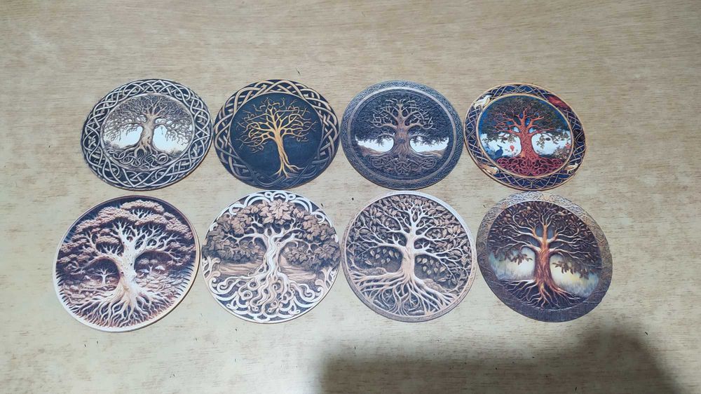 Підставки під чашки  дерев'яні, комплект 8 штук