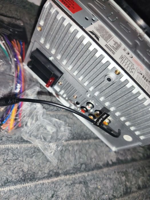 Radioodtwarzacz samochodowy Vordon