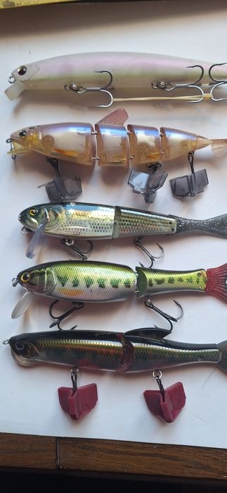 Продам оригинальные японские воблеры