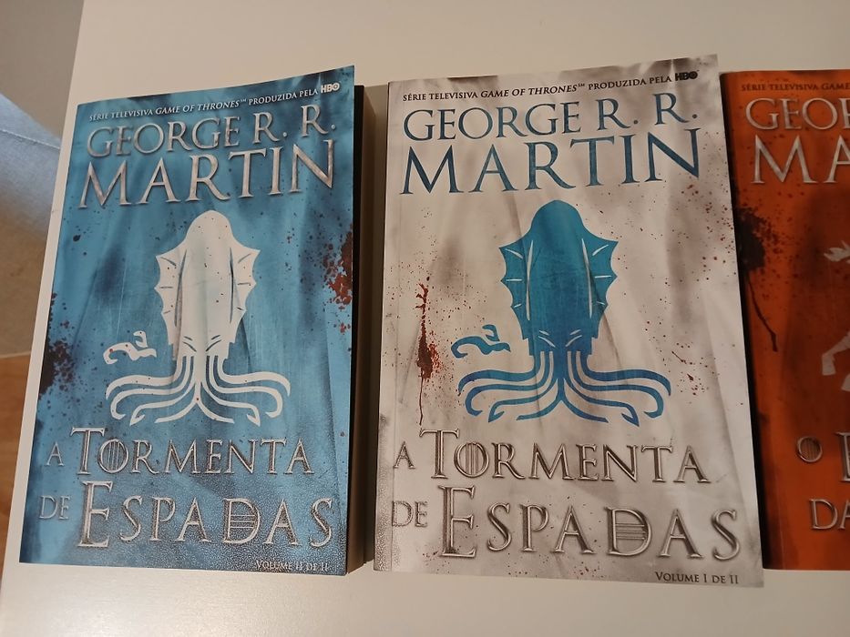 Coleção de livros As Crónicas de Gelo e Fogo
