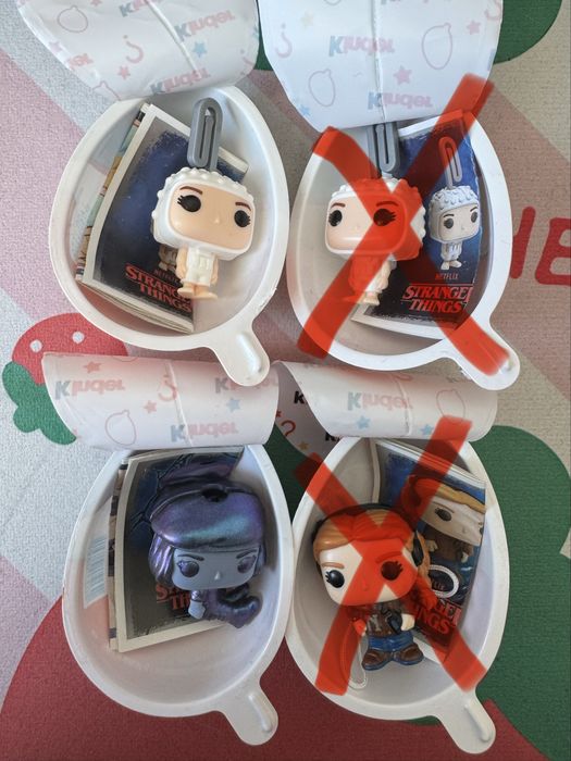 Kinder joy Stranger things фігурки