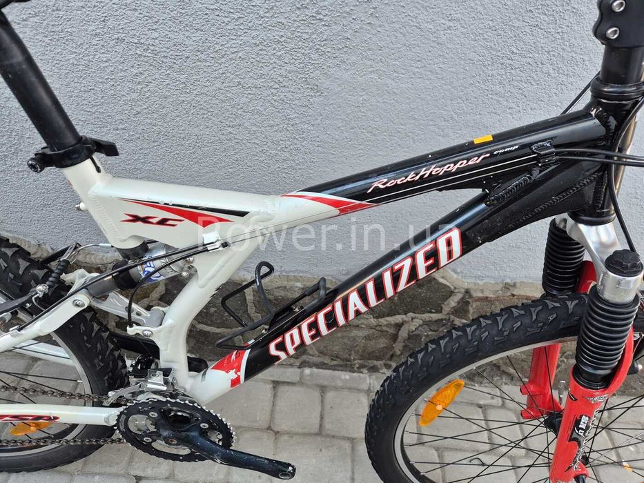 Алюмінієвий велосипед двопідвіс касета бу Specialized Rockhopper 26 M1