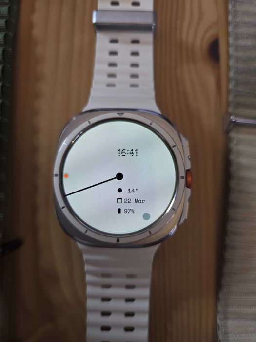 Samsung Galaxy Watch Ultra biały Sprzedaż na firmę (FV)