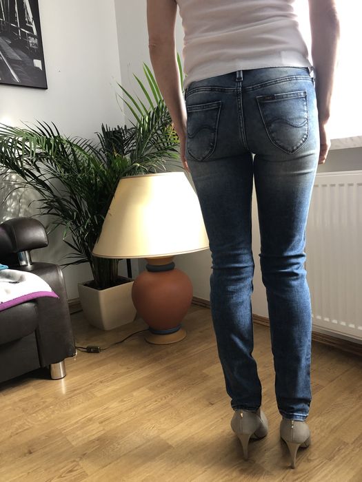 Spodnie Jeansy Lee Scarlett W24 L31