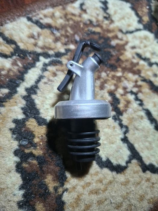 Korek do oleju, oliwy