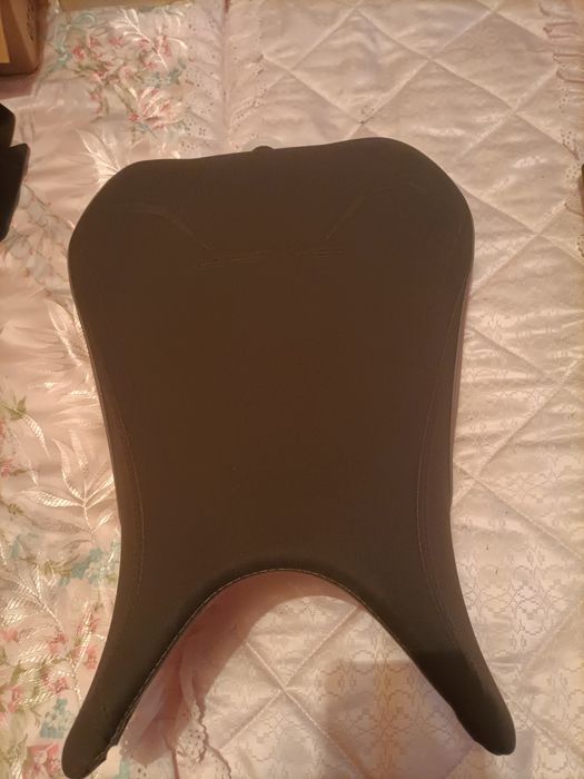 Material Suzuki Gsxs 1000 2023