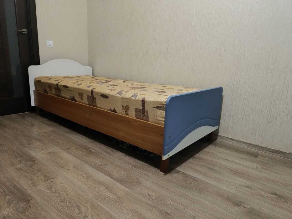 Продам односпальне ліжко з матрацом (195 на 80) Хмельницький