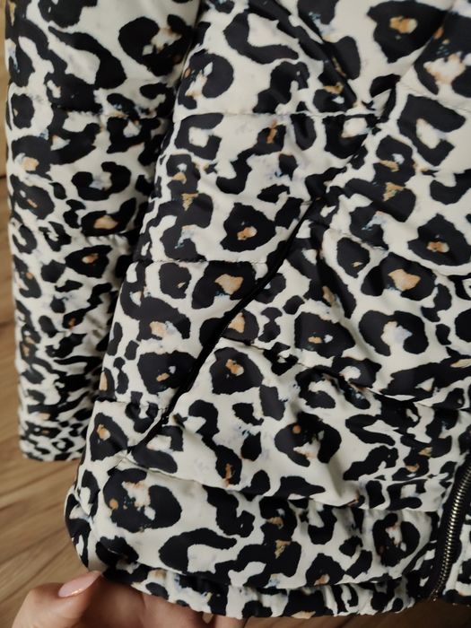 Damska kurtka w panterkę r.38