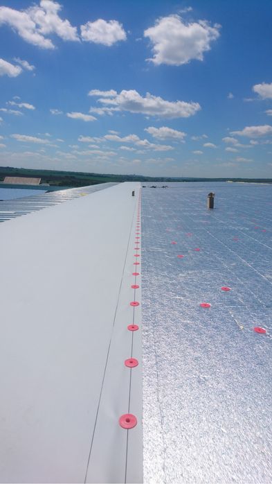 Монтаж кровли и фасада