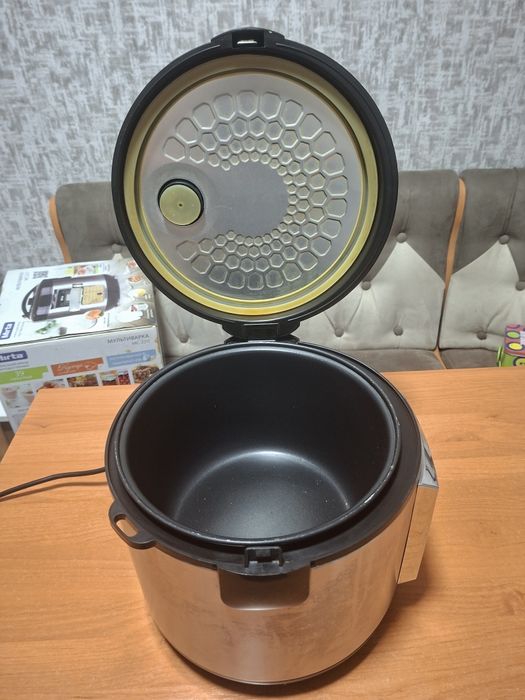 Продам мультиварку