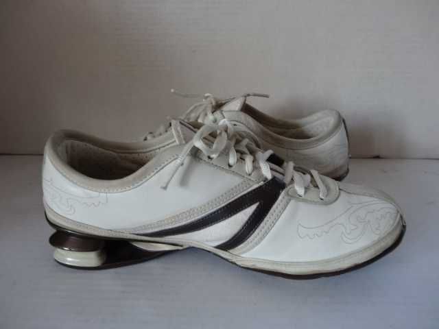 Buty NIKE SHOX roz 40,5 Skóra Sportowe Adidasy