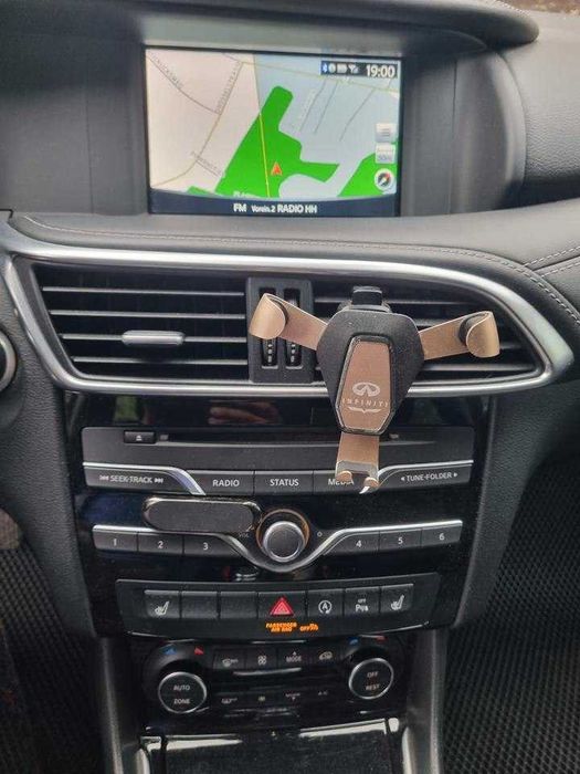 Carro Infiniti Q30 1.5