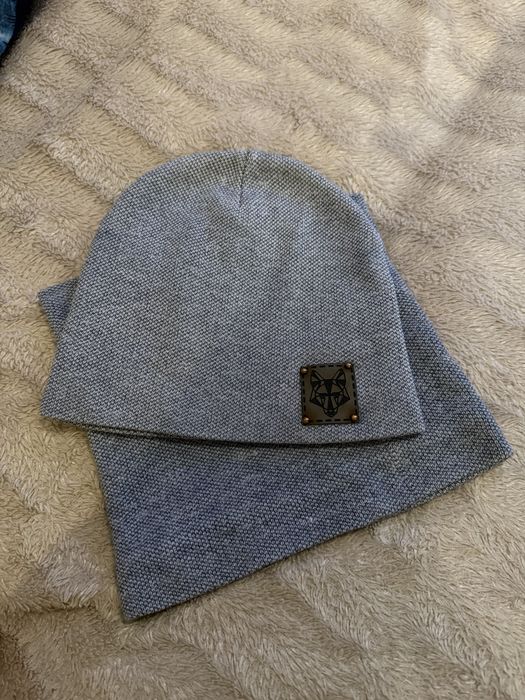 Комплект шапка з хомутом