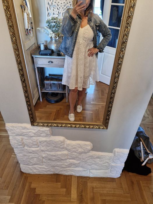 Śliczna sukienka damska M