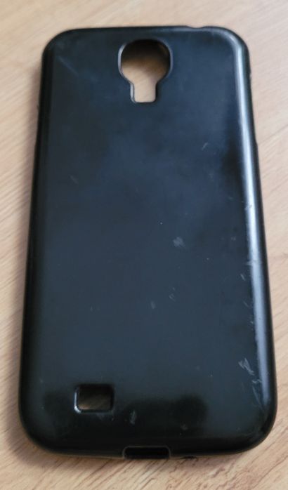 Tylna klapka i etui do Samsunga S4