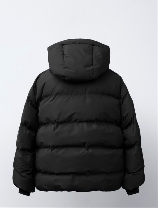 Демісезонна  (єврозима) куртка Zara 8/9; 9/10  років