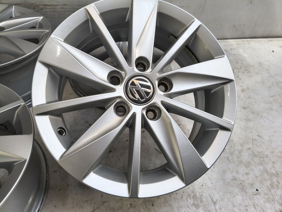 Felgi aluminiowe 15 Vw Golf Touran Passat 5x112