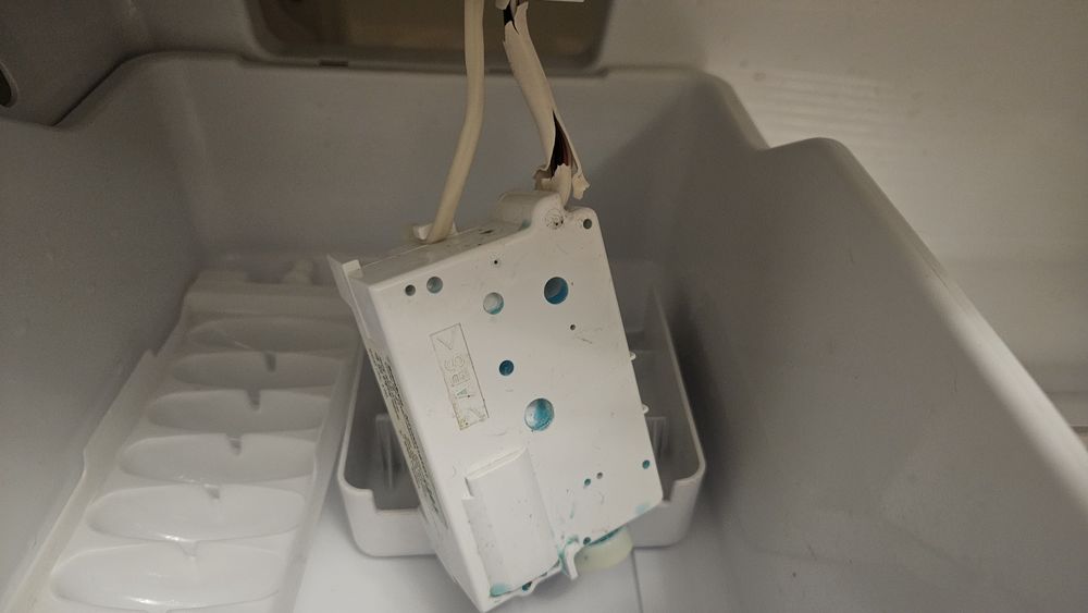 Холодильник Samsung 3-х дверний