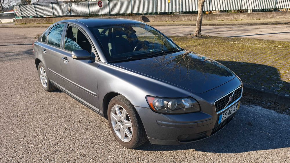 Volvo S40 II 2.0 D