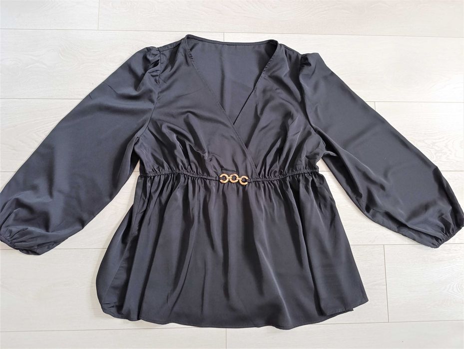 Piękna elegancka czarna bluzka plussize 2XL
