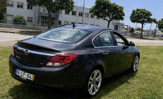 Opel insignia em bom estado