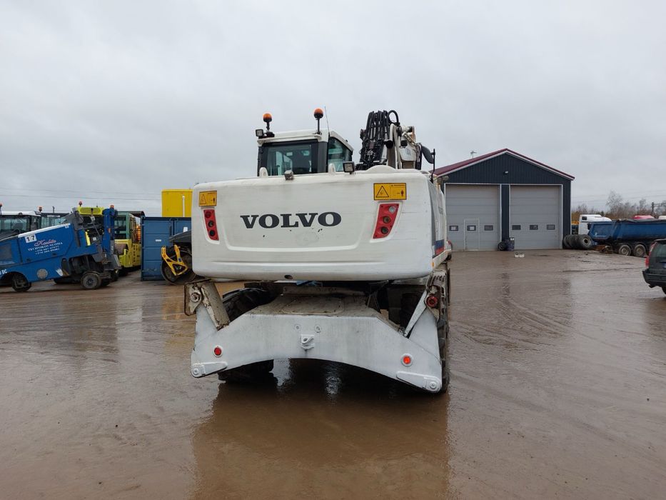 Продам колесный экскаватор Volvo Ew 160 c , 2011 г , 3 ковша