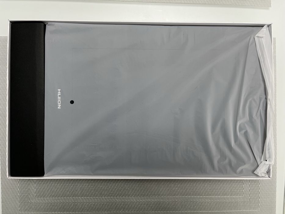 Графічний планшет Huion H610 pro v2