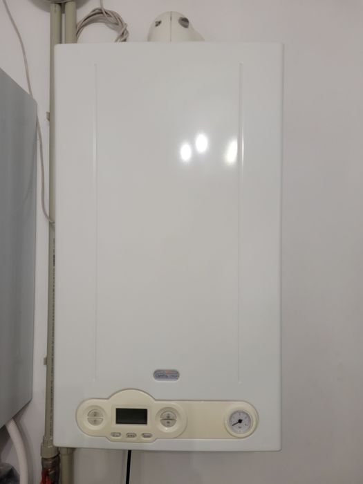 Газовий котел Nova Florida Delfis 24кВт