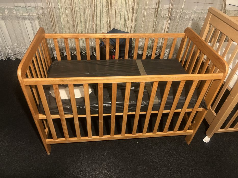 Дитяча кроватка продам